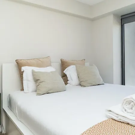 Charming Duplex With Terrace *